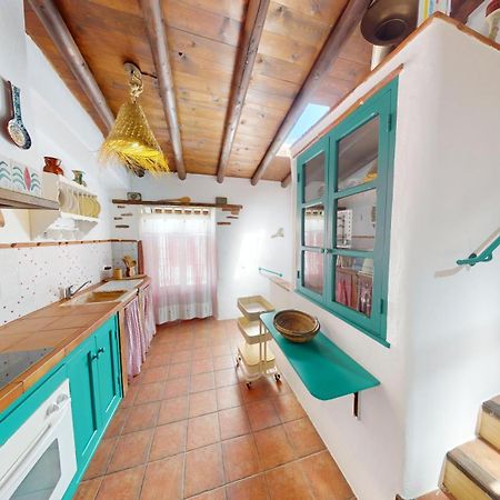 La Apanaora Villa กาลาโรซา ภายนอก รูปภาพ